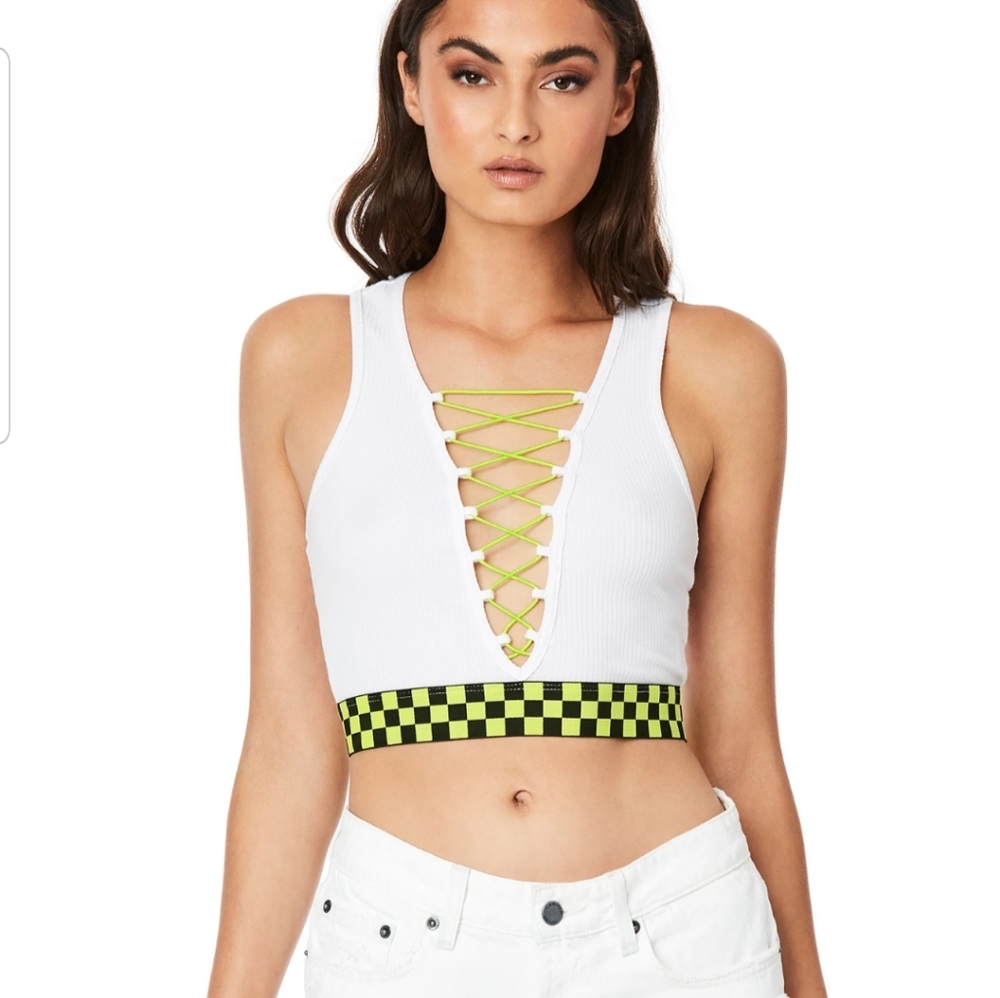 Emma & Sam crop top
